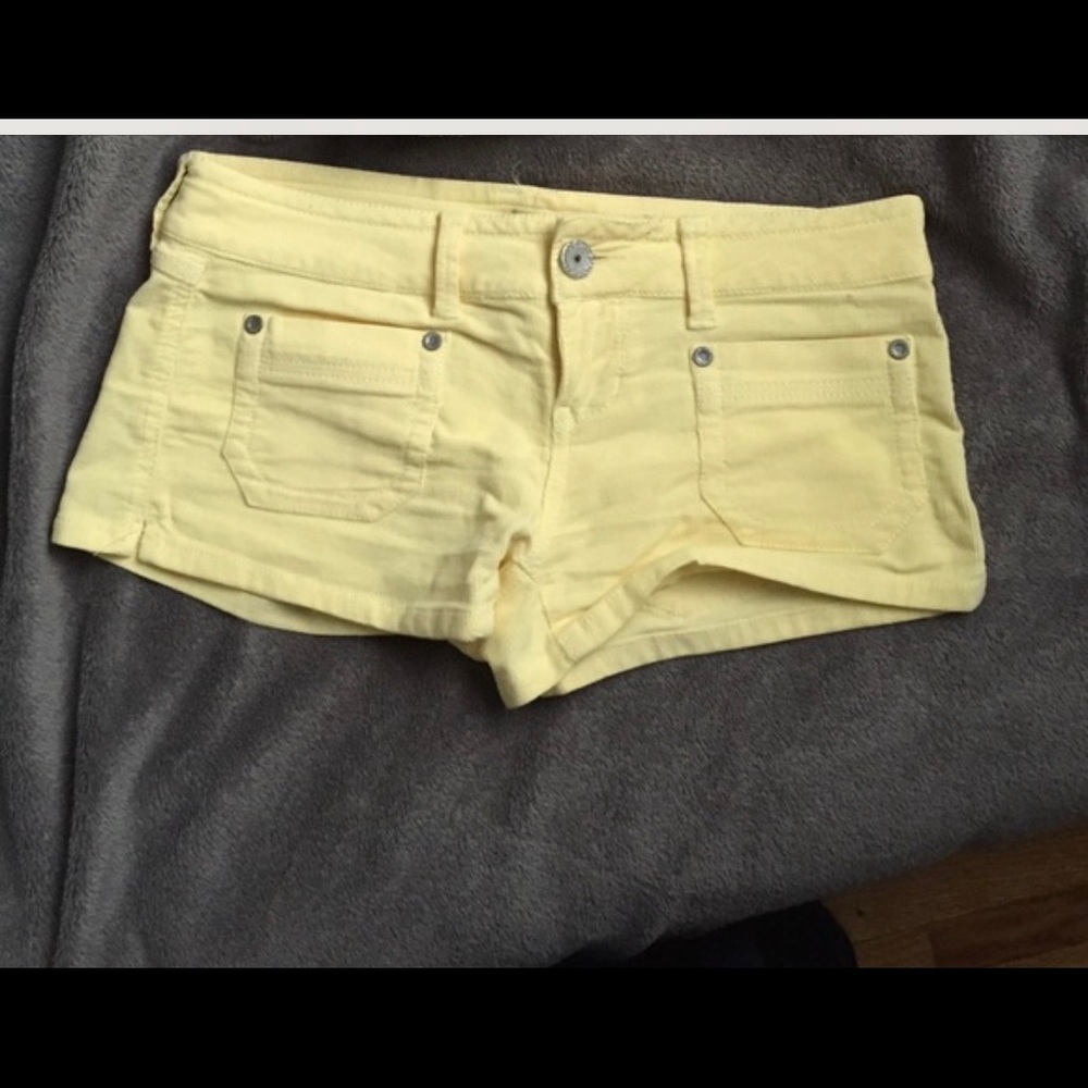 ISO Almost Famous pale yellow corduroy shorts